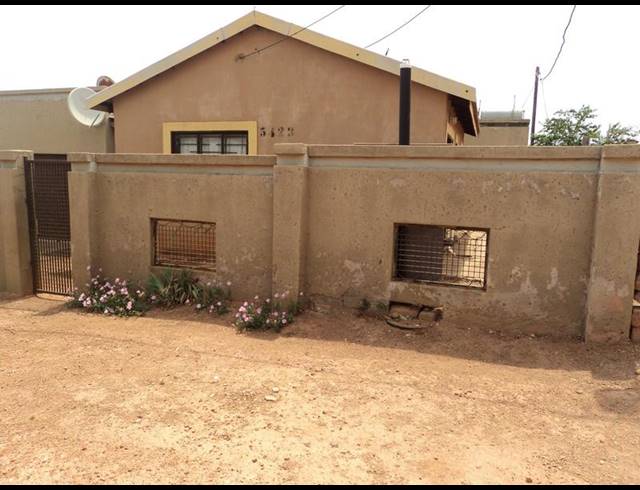 2 BEDROOM HOUSE FOR SALE IN LAWLEY